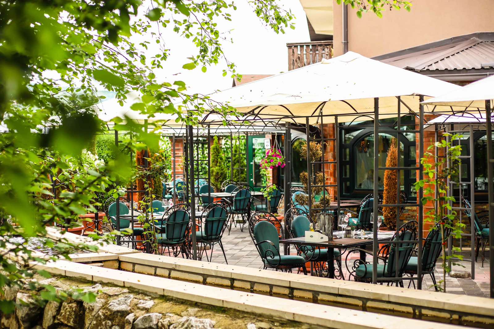 Restoran Garden — galerija